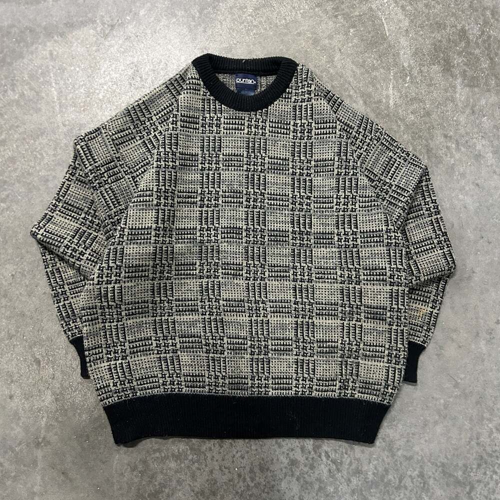 Puritan Vintage 90s Black and Gray Plaid Patterned Crewneck Knit Sweater Size L